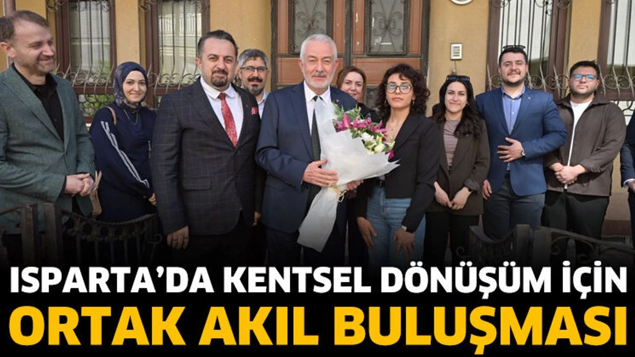 
Isparta Belediye Başkanı Şükrü Başdeğirmen, ve beraberindeki heyet, Isparta Mimarlar