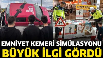 
Isparta İl Jandarma Komutanlığı ekipleri, Karayolu Trafik Haftası kapsamında vatandaşlar